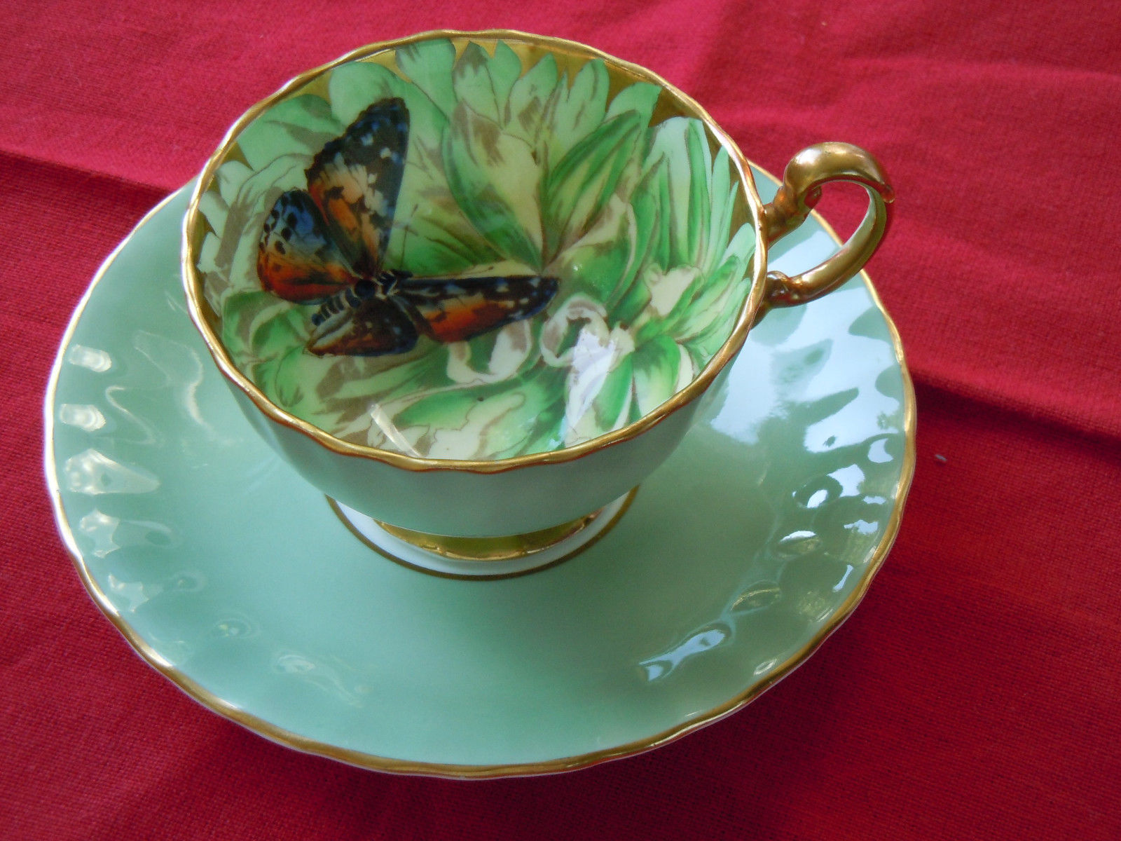 Aynsley : les tasses à thé avec soucoupe de collection à prix astronomiques !